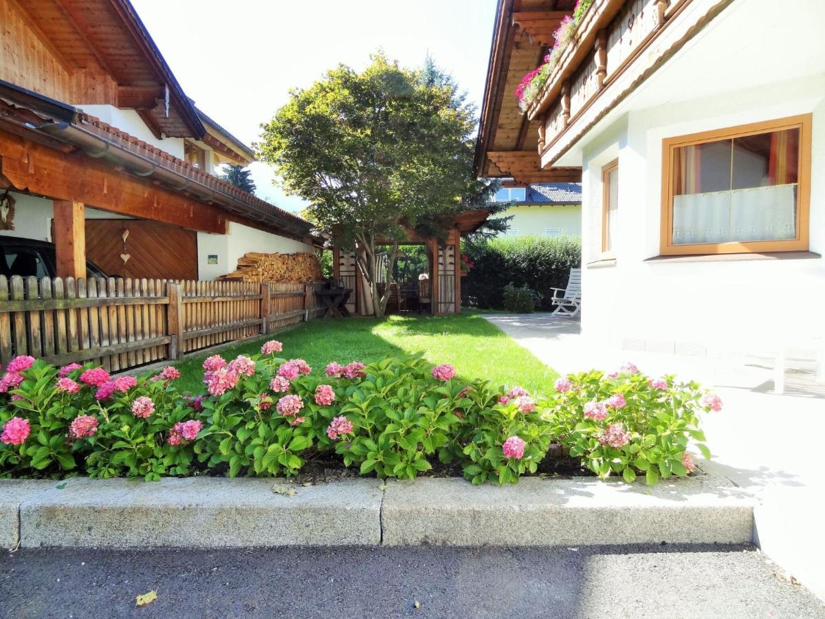 Holiday Home, Axams Innsbruck Exteriör bild